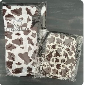 40oz Neoprene Tumbler Cover w/ Matching Zippered Purse Velcro Closures Cow-Brown